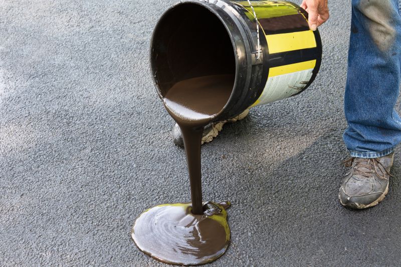 Blacktop Sealcoating in San Antonio, TX